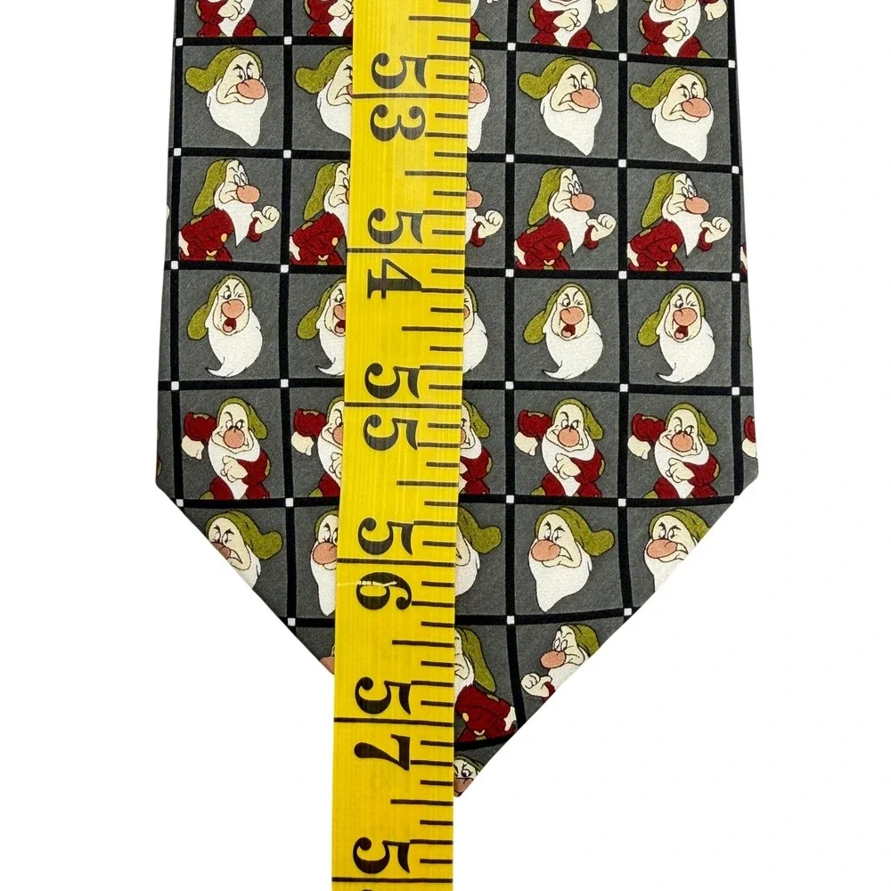 Disney Parks 'Grumpy' Seven Dwarfs 100% Silk Mens Necktie Gray 57.5